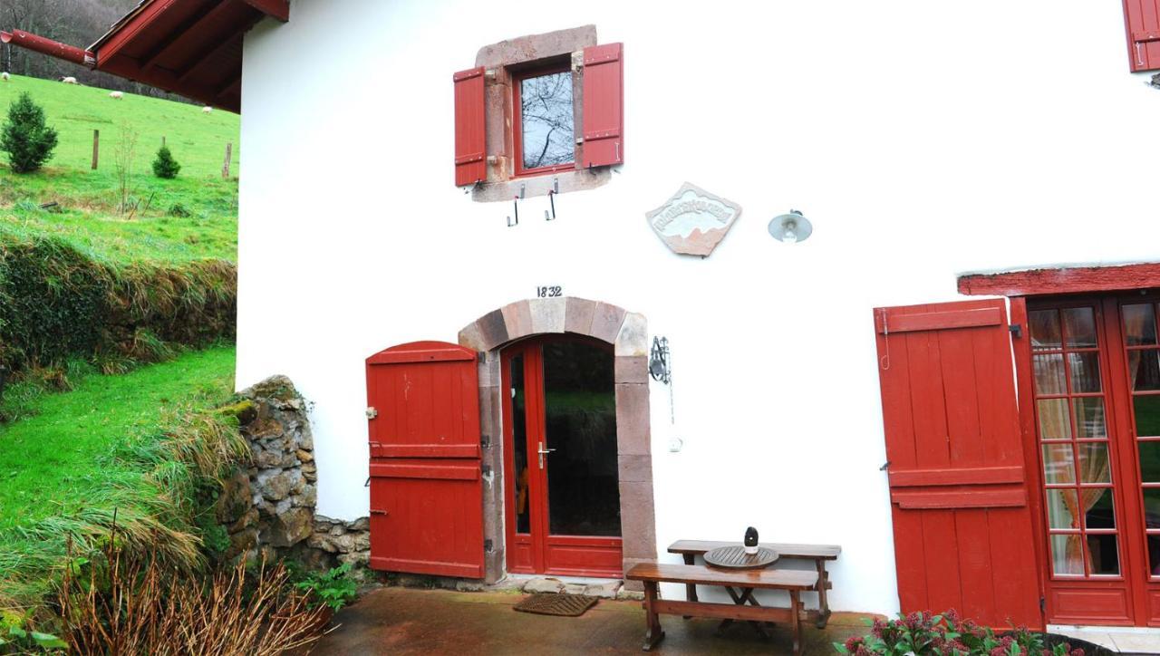 Chambres D'Hotes Idiartekoborda 생테티엔 드 베고리 외부 사진