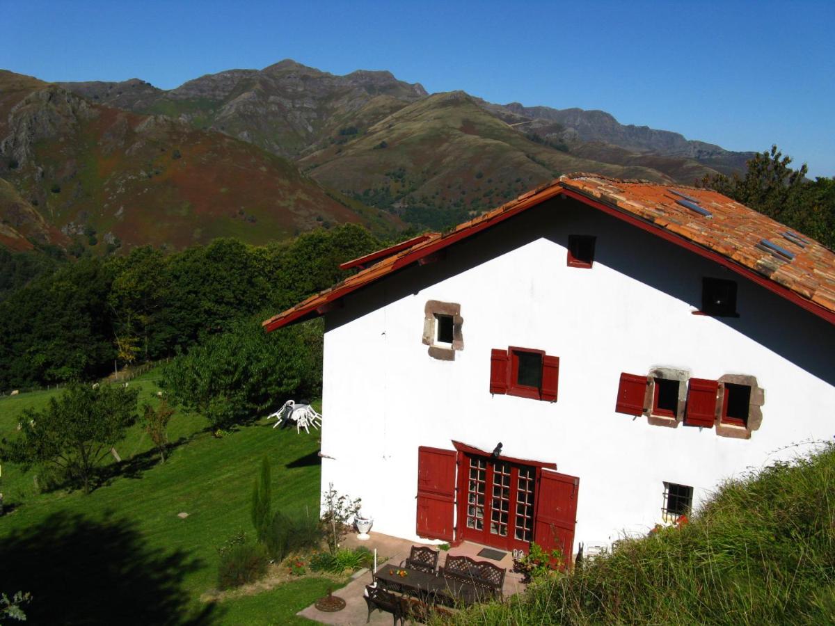 Chambres D'Hotes Idiartekoborda 생테티엔 드 베고리 외부 사진